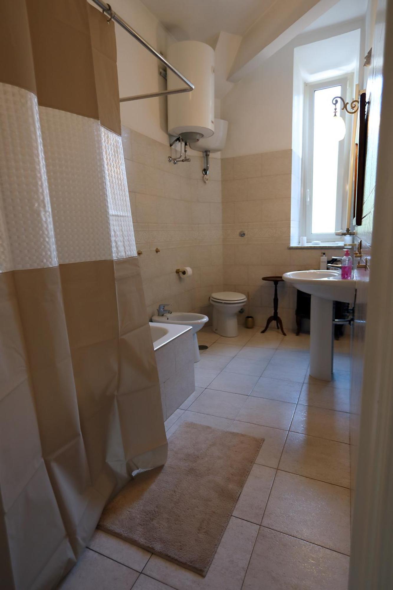 Domus Elisa Apartment *